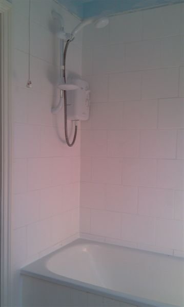 bathroomtiling2.jpg