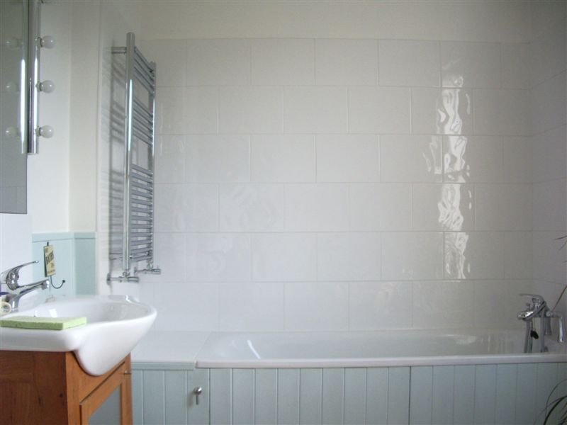 bathroomtilingplumbingandpainting2.jpg